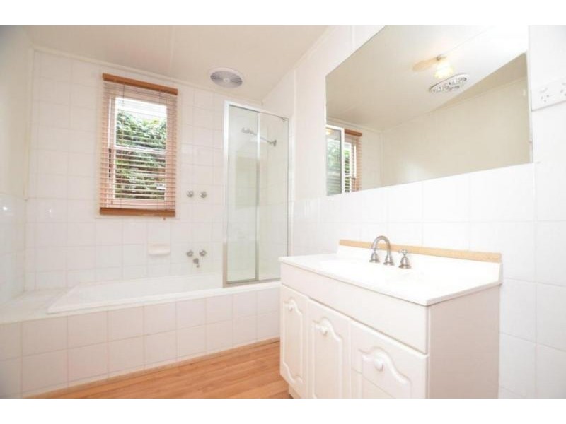 9 Swan Street, Footscray VIC 3011