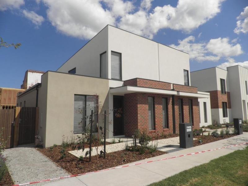 62 McDougall Drive, Footscray VIC 3011
