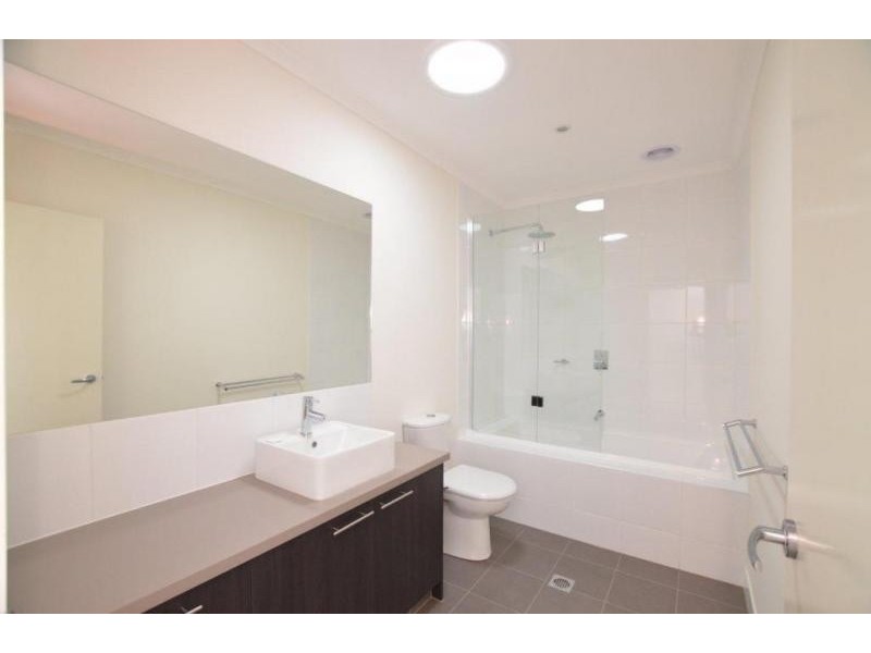 62 McDougall Drive, Footscray VIC 3011