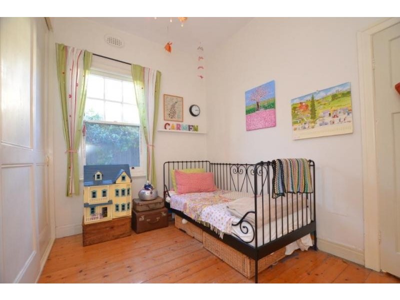 66 Agg St, Newport VIC 3015