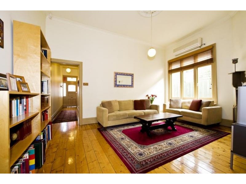 16 Seddon Street, Seddon VIC 3011