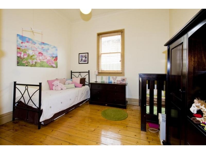 16 Seddon Street, Seddon VIC 3011