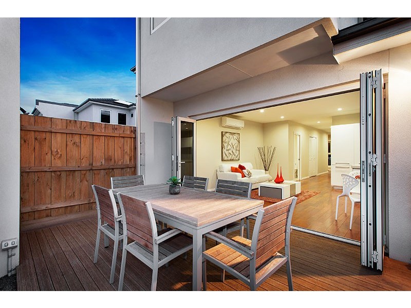1/8-10 David Street, Altona VIC 3018