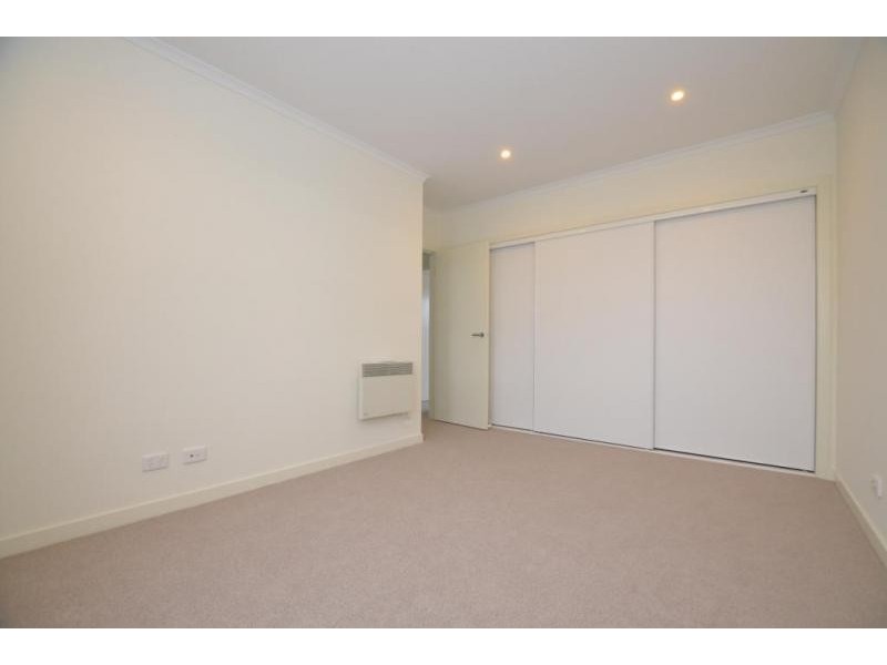 16 Hocking Street, Footscray VIC 3011