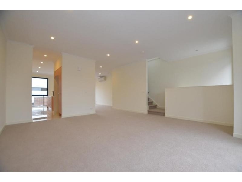 16 Hocking Street, Footscray VIC 3011