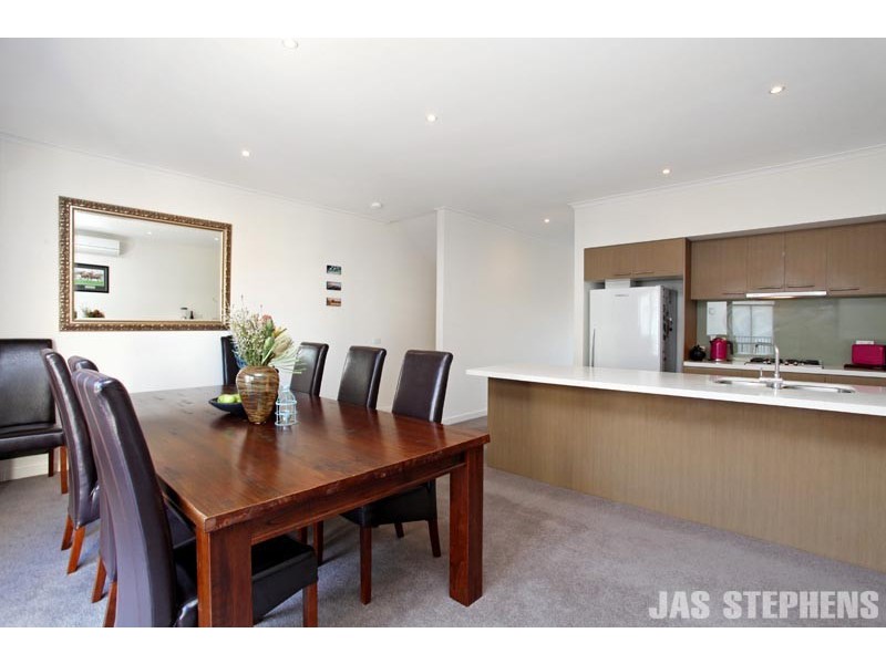 16 Newman Drive, Footscray VIC 3011