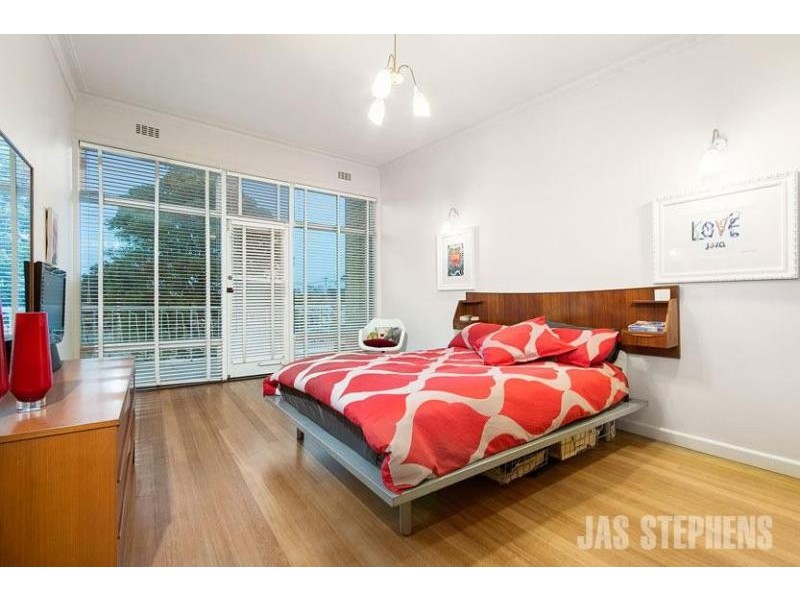 406 Geelong Road, West Footscray VIC 3012