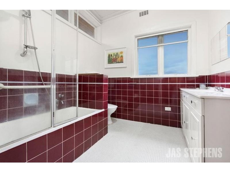 406 Geelong Road, West Footscray VIC 3012
