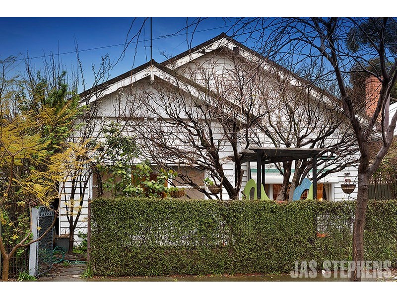 141 Empress Avenue, Kingsville VIC 3012