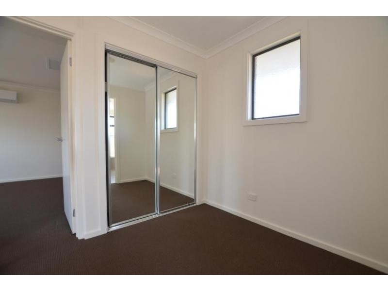 2/73 Stanhope Street, West Footscray VIC 3012