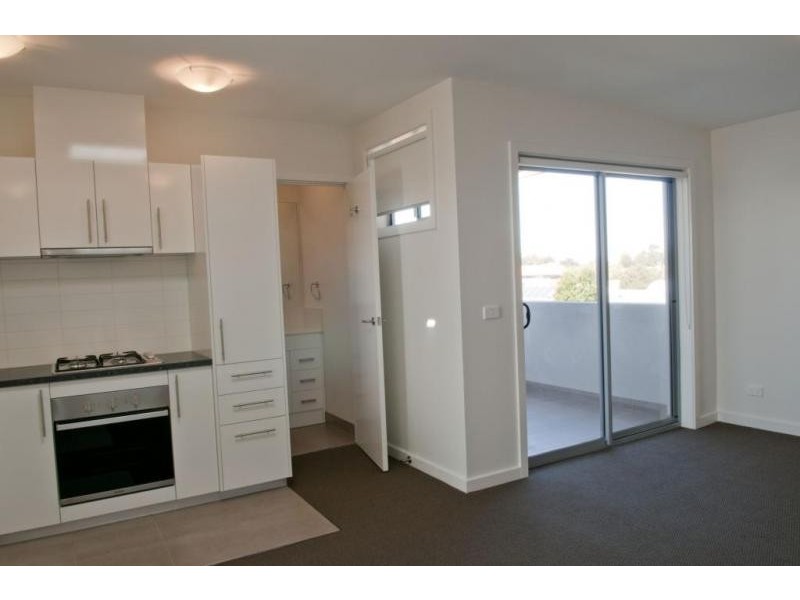 14/24 Empire Street, Footscray VIC 3011