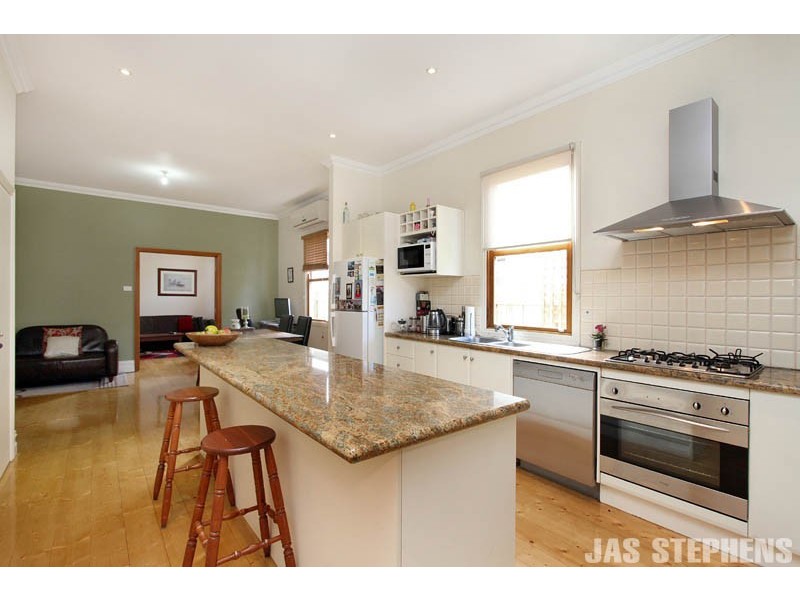 55 Kingsville Street, Kingsville VIC 3012