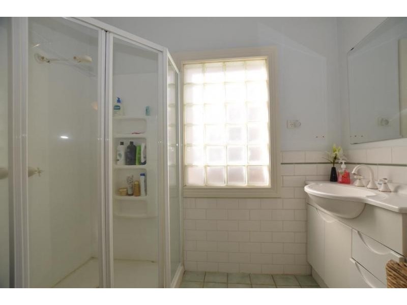 39 The Avenue, Spotswood VIC 3015