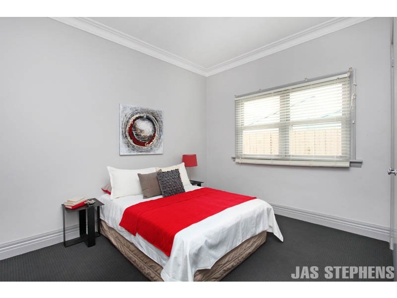 11 Thomas Street, Yarraville VIC 3013