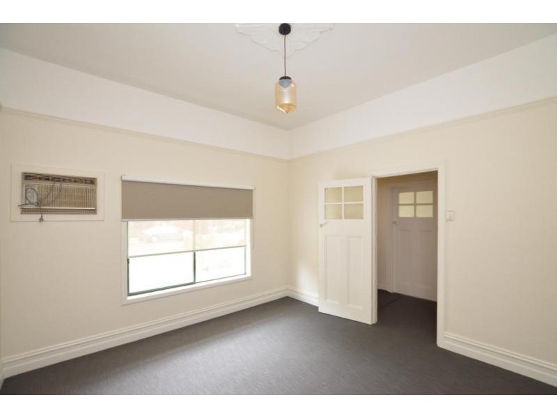 30 Warleigh Road, West Footscray VIC 3012