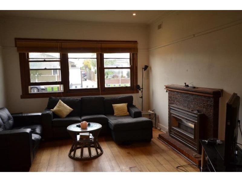 29 Gwelo Street, West Footscray VIC 3012