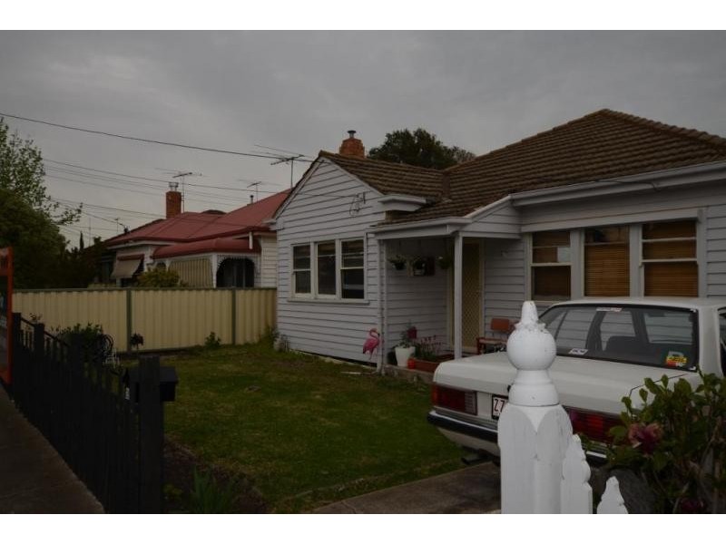 29 Gwelo Street, West Footscray VIC 3012