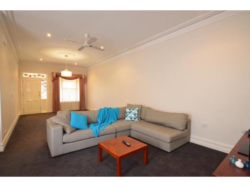 73 Parsons Street, Sunshine VIC 3020