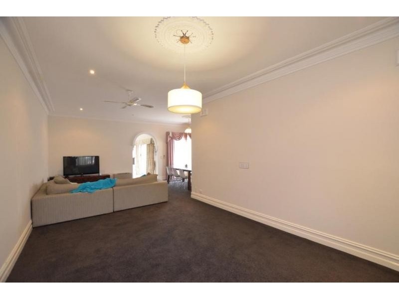 73 Parsons Street, Sunshine VIC 3020