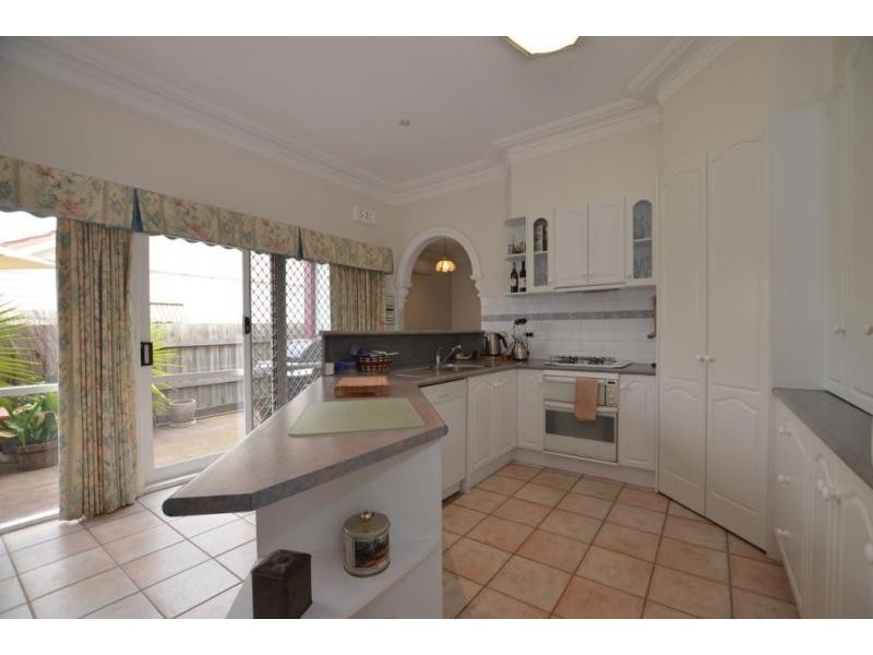 73 Parsons Street, Sunshine VIC 3020