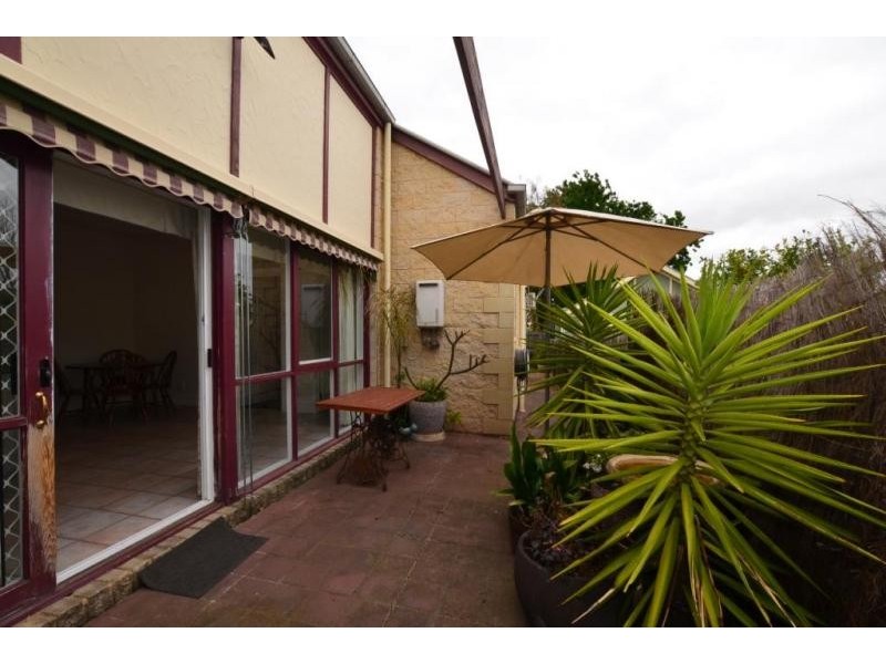 73 Parsons Street, Sunshine VIC 3020