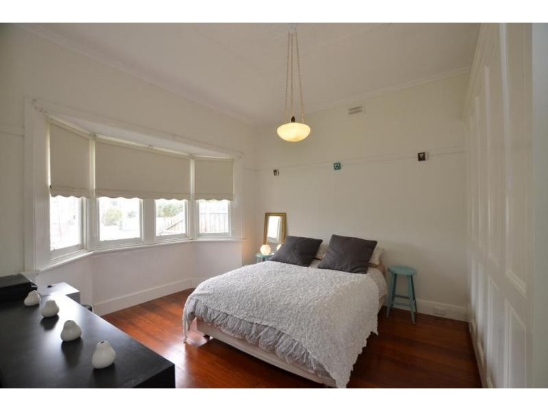 32 Tucker Street, West Footscray VIC 3012