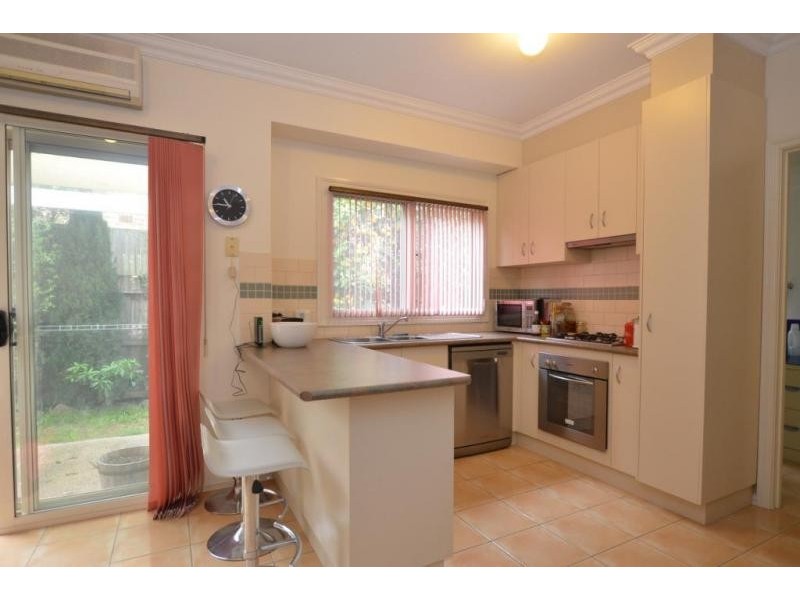 3/9 Saltley Street, Spotswood VIC 3015