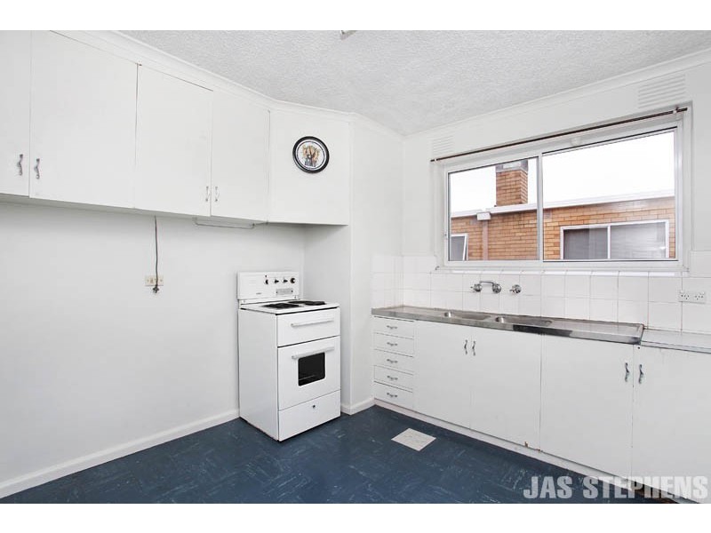 9/3 Lewis Street, Kingsville VIC 3012
