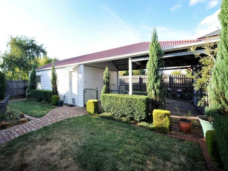 2 Eden Street, Footscray VIC 3011