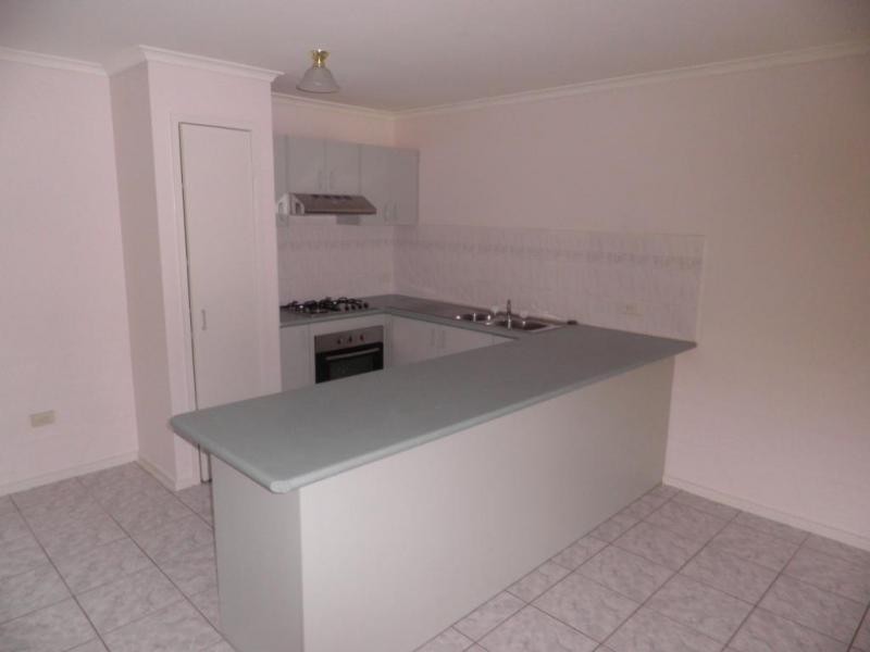 8 Pearce Street, Yarraville VIC 3013