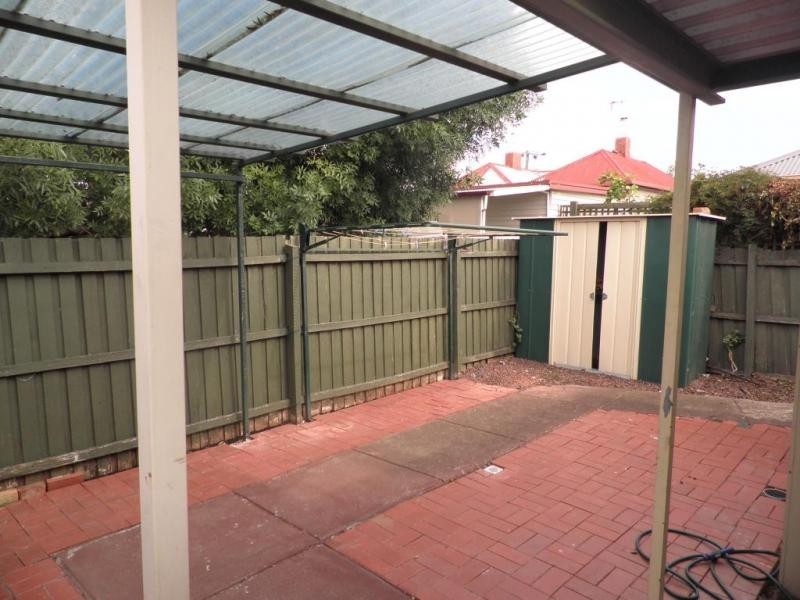 8 Pearce Street, Yarraville VIC 3013