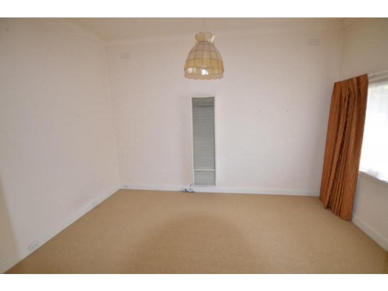 1 Burns Street, Yarraville VIC 3013