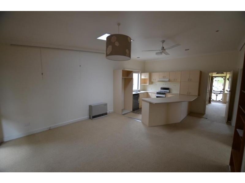 1 Burns Street, Yarraville VIC 3013