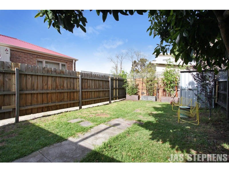 13 Kingsville Street, Kingsville VIC 3012