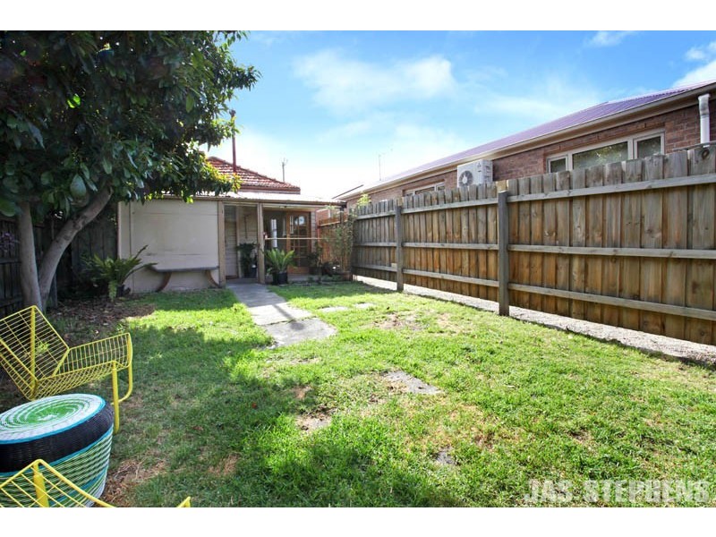 13 Kingsville Street, Kingsville VIC 3012