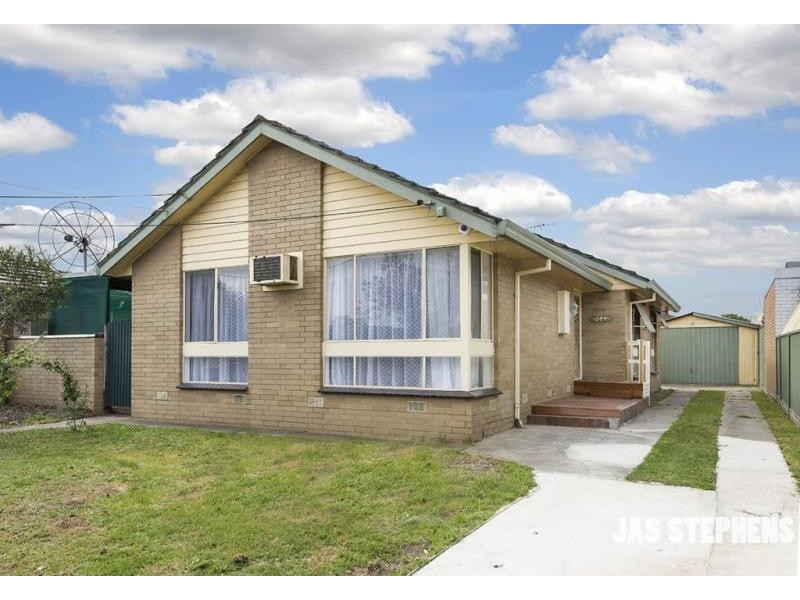 284 Wright Street, Sunshine West VIC 3020