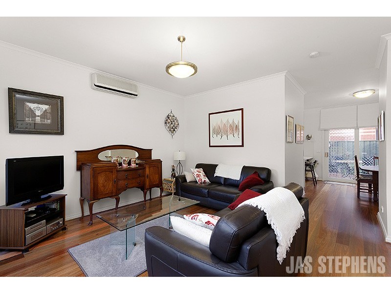 10/296 Somerville Road, Kingsville VIC 3012