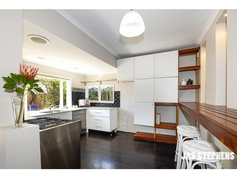 113 Eleanor Street, Footscray VIC 3011