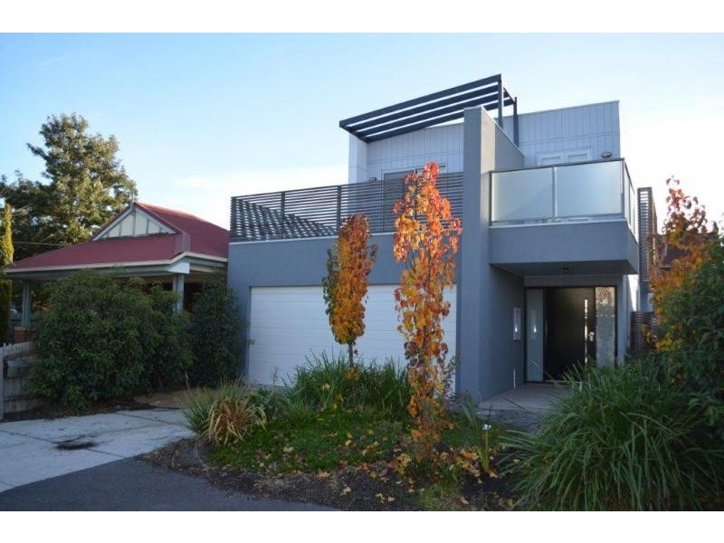 7 Maddock Street, Footscray VIC 3011
