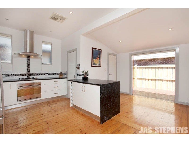 157 Suffolk Street, West Footscray VIC 3012