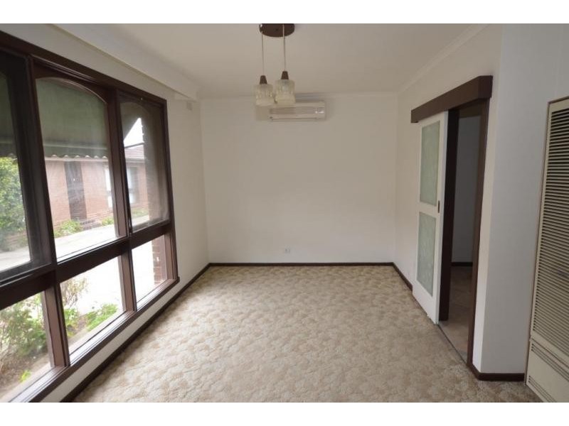 4/121 Essex Street, West Footscray VIC 3012