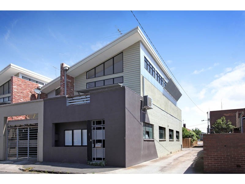 1/2 Bilston Street, Seddon VIC 3011