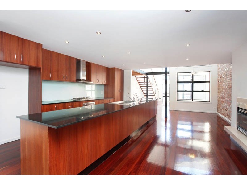 1/2 Bilston Street, Seddon VIC 3011