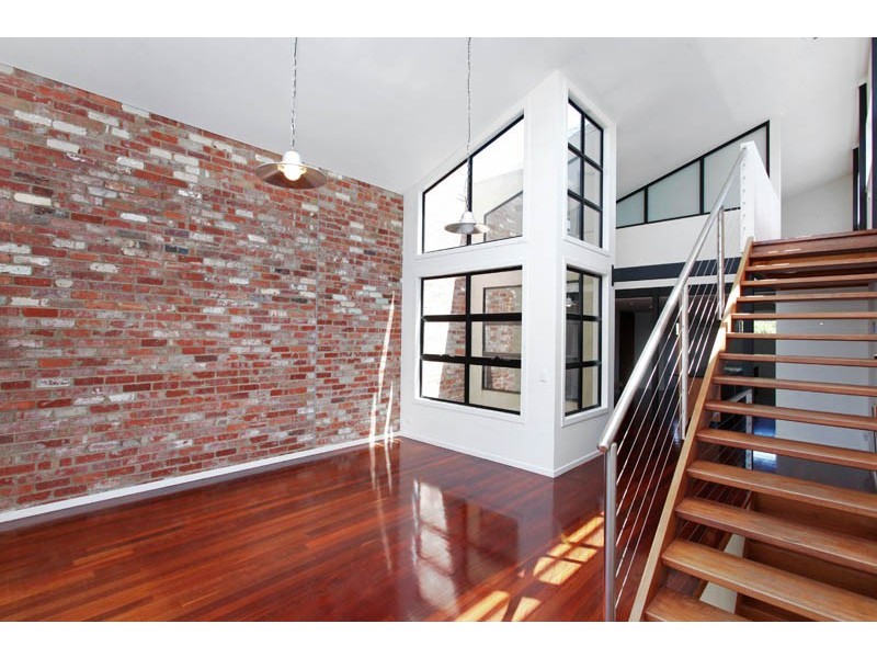 1/2 Bilston Street, Seddon VIC 3011
