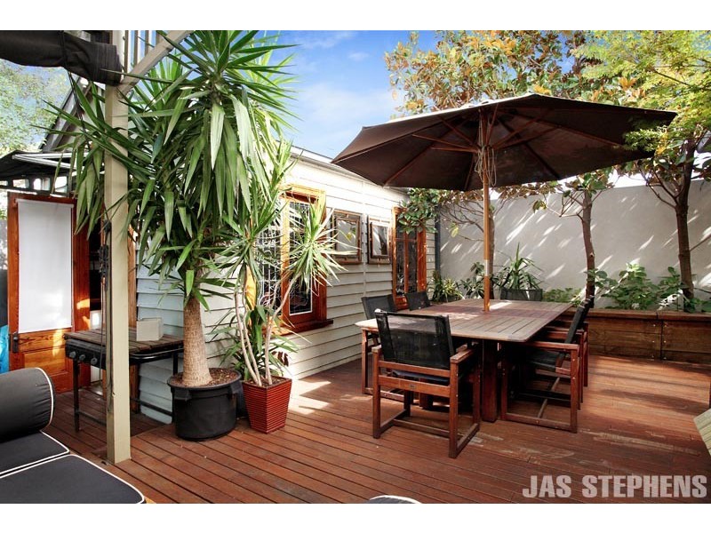 215 Essex Street, West Footscray VIC 3012