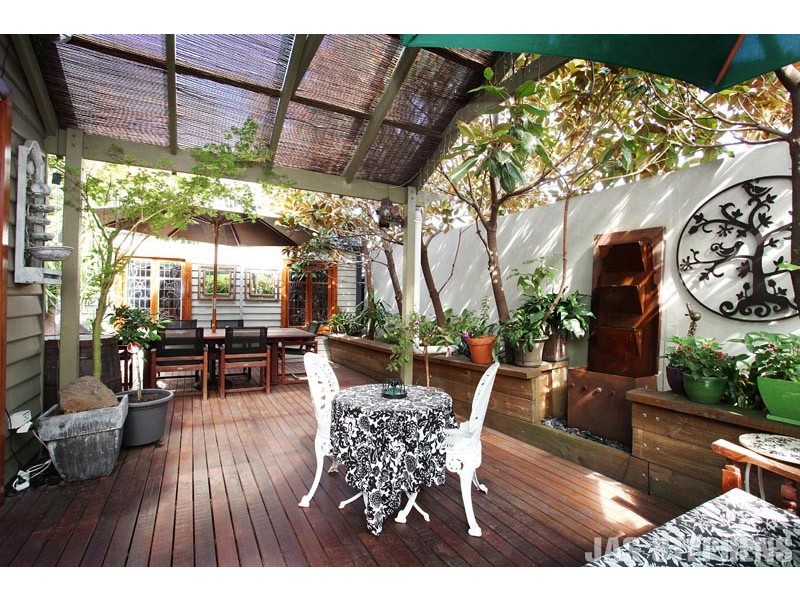 215 Essex Street, West Footscray VIC 3012