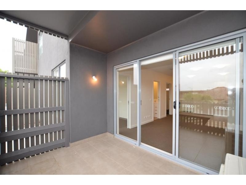 6/24 Empire Street, Footscray VIC 3011