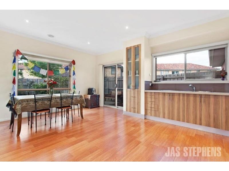 2/107 Ballarat Road, Maidstone VIC 3012