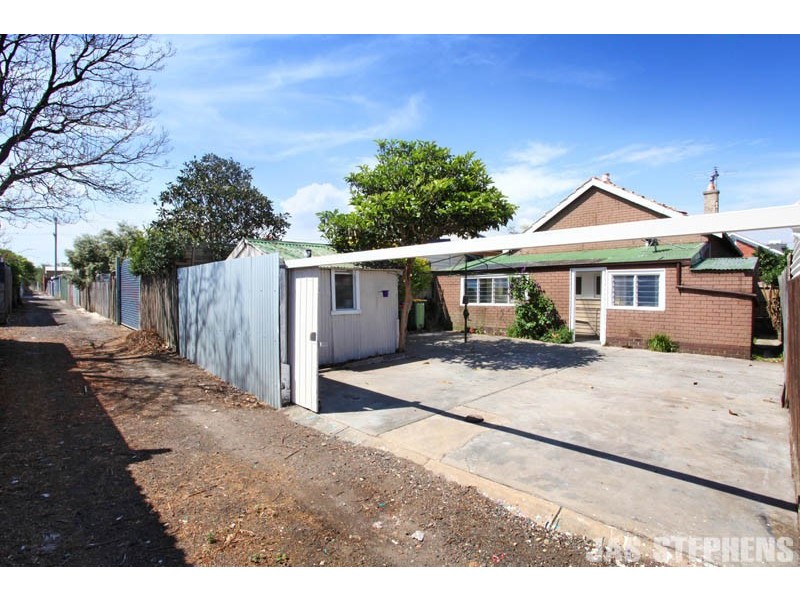 142 Williamstown Road, Kingsville VIC 3012