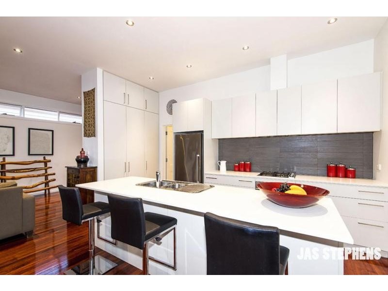 164 Queensville Street, Kingsville VIC 3012